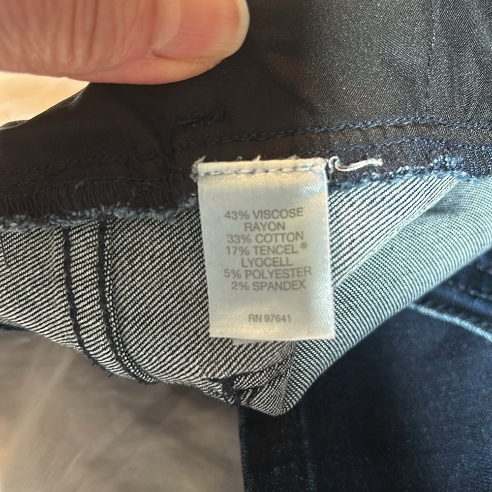 J.Jill Denim 5-Pocket Legging - Picture 9 of 12